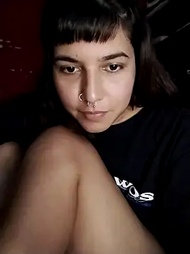 Snapshot of Cloeegoth chatting on 03.10.25 Cloeegoth online show from 03.10.25