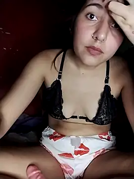 Snapshot of Cloeegoth chatting on 03.19.25 Cloeegoth online show from 03.19.25