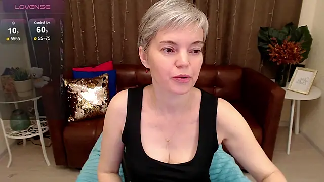 Cutie Erikaa1 online show from 02.20.25