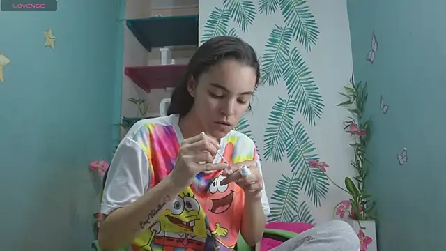 Mia-kalinfa online show from 12.03.24