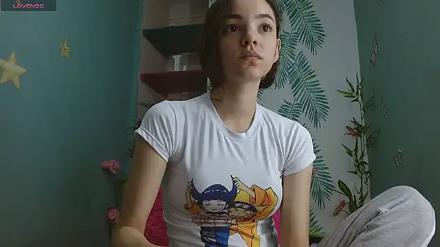 Mia-kalinfa online show from 12.17.24