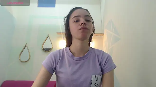 Mia-kalinfa online show from 01.22.25