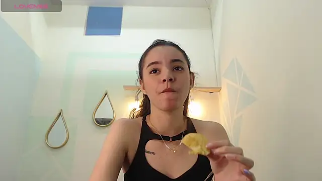 Mia-kalinfa online show from 02.05.25