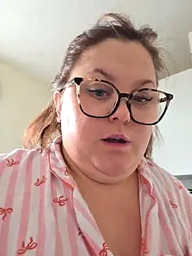 Tallulah-mae-xoxox online show from 03.29.26