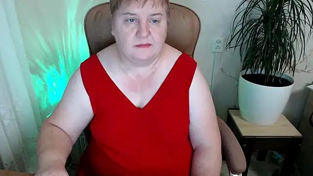 Snapshot of Limonka-Fire chatting on 12.24.24 Limonka-Fire online show from 12.24.24