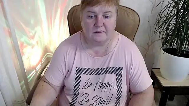 Snapshot of Limonka-Fire chatting on 01.03.25 Limonka-Fire online show from 01.03.25
