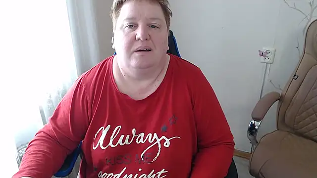 Snapshot of Limonka-Fire chatting on 04.21.26 Limonka-Fire online show from 04.21.26