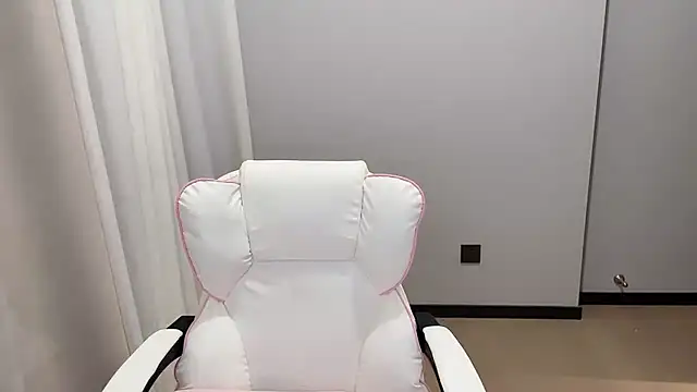 Snapshot of max688 chatting on 04.09.26 max688 online show from 04.09.26