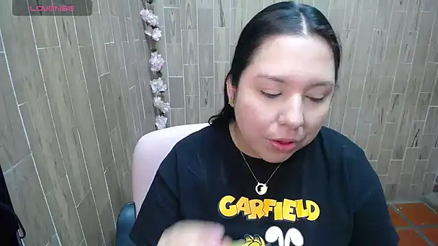 solyeria online show from 09.10.25