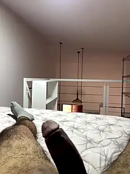 Snapshot of Lui19892 chatting on 09.16.25 Lui19892 online show from 09.16.25