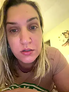 Bia sexynovaes online show from 12.13.25