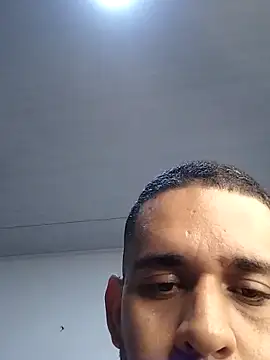 Snapshot of CRISTHIAN_GREY01 chatting on 12.29.24 CRISTHIAN GREY01 online show from 12.29.24