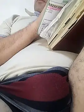 Snapshot of CRISTHIAN_GREY01 chatting on 02.26.25 CRISTHIAN GREY01 online show from 02.26.25