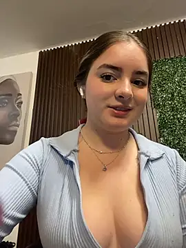 imlindapink online show from 07.24.26