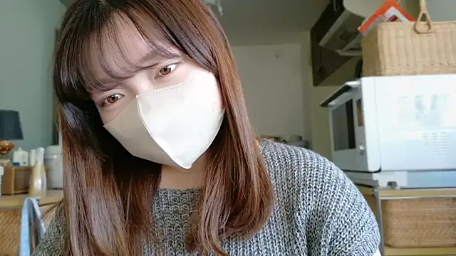 Snapshot of _Yui_ chatting on 09.26.25 Yui online show from 09.26.25