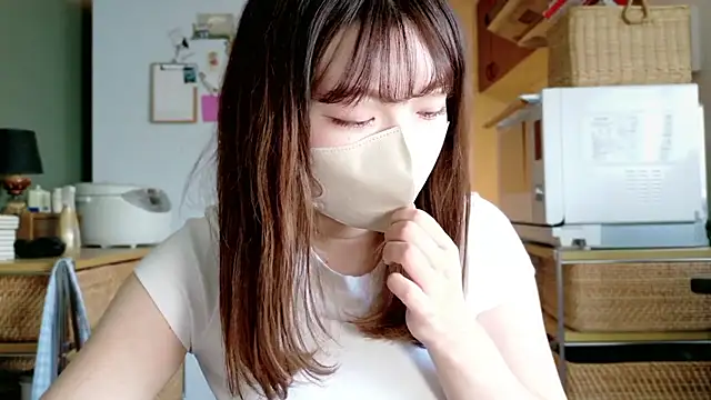 Snapshot of _Yui_ chatting on 09.27.25 Yui online show from 09.27.25