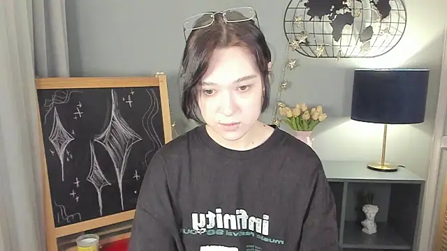 fiamoory online show from 04.11.26