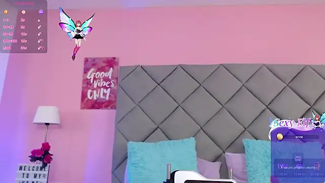 Snapshot of SaraSchmitt chatting on 02.20.25 SaraSchmitt online show from 02.20.25