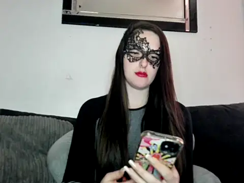 Snapshot of LexiSnowUK chatting on 03.14.25 LexiSnowUK online show from 03.14.25