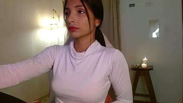 AnnitaSerna  online show from 04.08.26