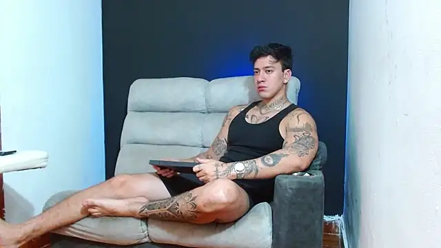 JUSTIN FULLER1 online show from 07.04.26
