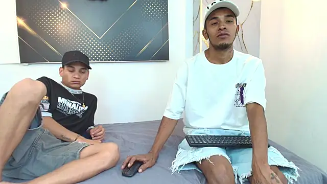 JordanAndAndrew online show from 10.04.25