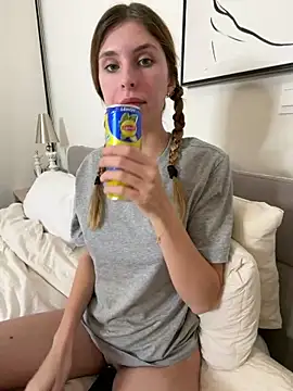 emma05 online show from 03.11.26