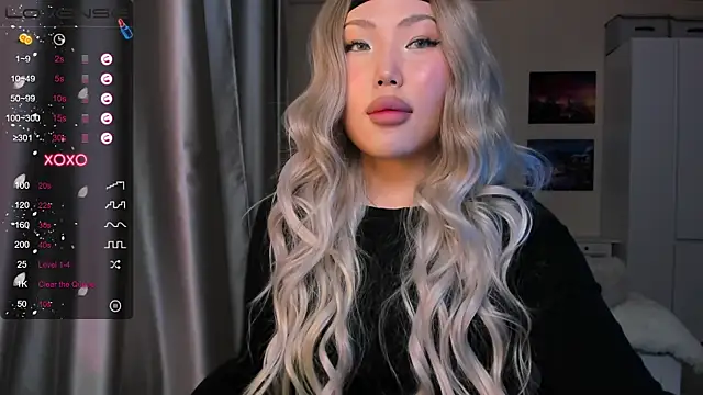 Snapshot of uko_sa chatting on 01.17.25 uko sa online show from 01.17.25