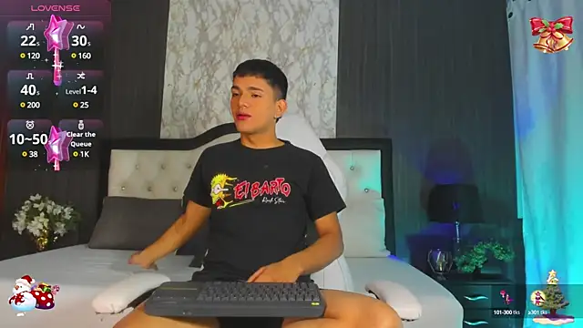 Snapshot of ander_deimond_ chatting on 12.19.24 ander deimond online show from 12.19.24