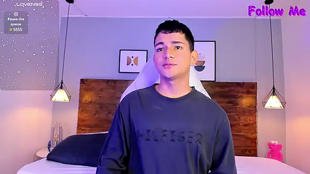 Snapshot of ander_deimond_ chatting on 02.06.25 ander deimond online show from 02.06.25