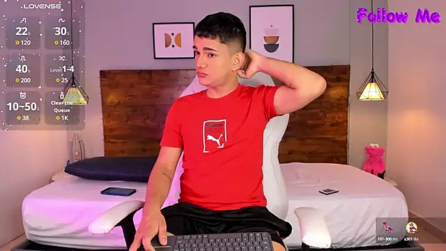 Snapshot of ander_deimond_ chatting on 02.11.25 ander deimond online show from 02.11.25