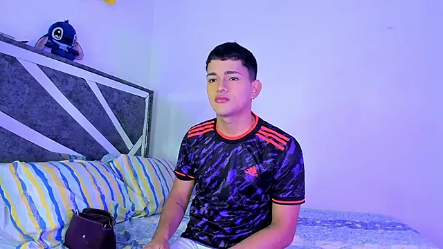 Snapshot of ander_deimond_ chatting on 03.03.25 ander deimond online show from 03.03.25