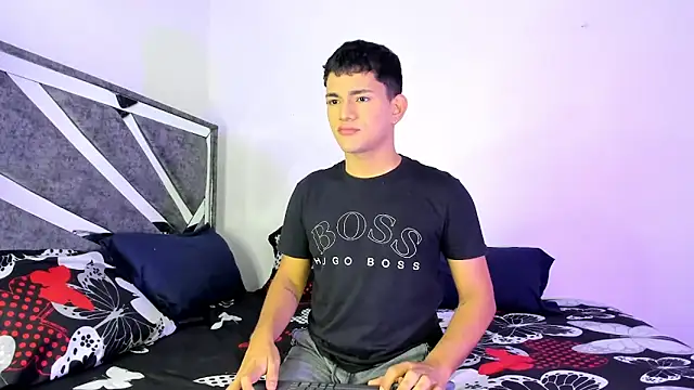 Snapshot of ander_deimond_ chatting on 03.11.25 ander deimond online show from 03.11.25