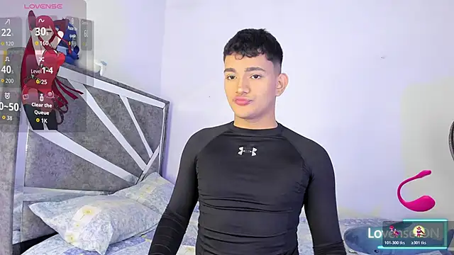 Snapshot of ander_deimond_ chatting on 10.17.25 ander deimond online show from 10.17.25