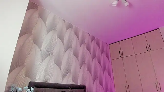 Bambiii bby online show from 03.08.25