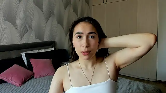 Bambiii bby online show from 06.06.26