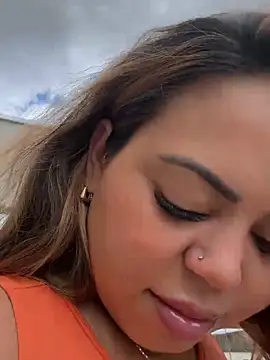 lariic online show from 03.25.26