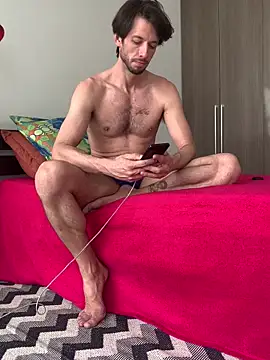 Snapshot of Mieto_ chatting on 04.17.26 Mieto online show from 04.17.26