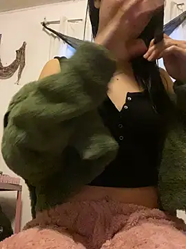 Snapshot of kittyprettybby chatting on 07.16.26 kittyprettybby online show from 07.16.26