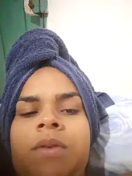 Evabigass online show from 01.12.25