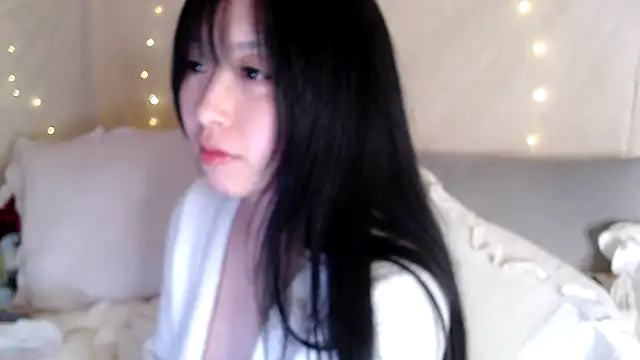 Snapshot of _yuki_chan chatting on 01.07.25 yuki chan online show from 01.07.25