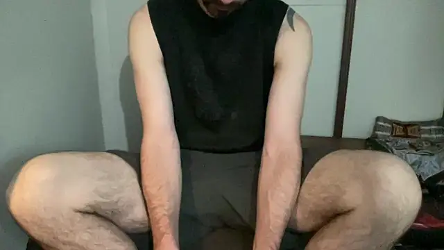 Snapshot of alphajoshkosh chatting on 04.17.26 alphajoshkosh online show from 04.17.26
