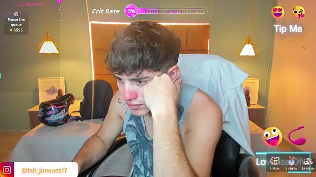 AlejooTwink online show from 09.11.25