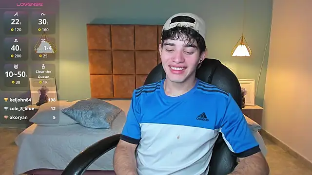 AlejooTwink online show from 11.15.25