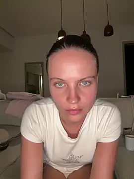 REALMEANXTINA1 online show from 06.16.26