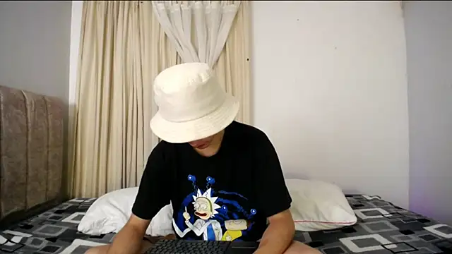 Yellowpokemon23 online show from 04.01.26