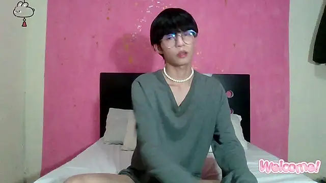 Snapshot of seung_vinblue chatting on 12.12.24 seung vinblue online show from 12.12.24