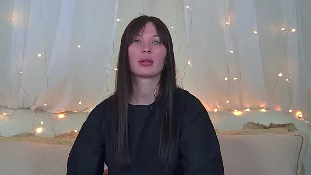 AlexandraBloom online show from 02.25.26