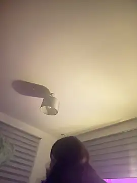 Snapshot of Mia_MilesXXX chatting on 03.05.25 Mia MilesXXX online show from 03.05.25