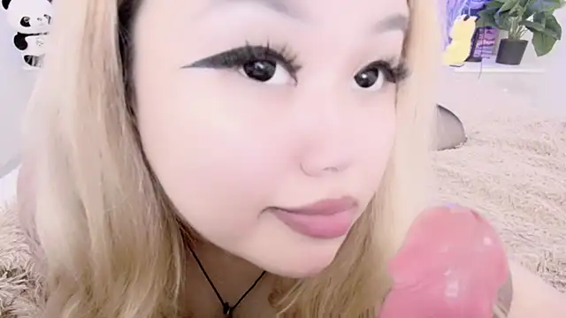 Snapshot of amelia_sunlight chatting on 03.17.25 amelia sunlight online show from 03.17.25